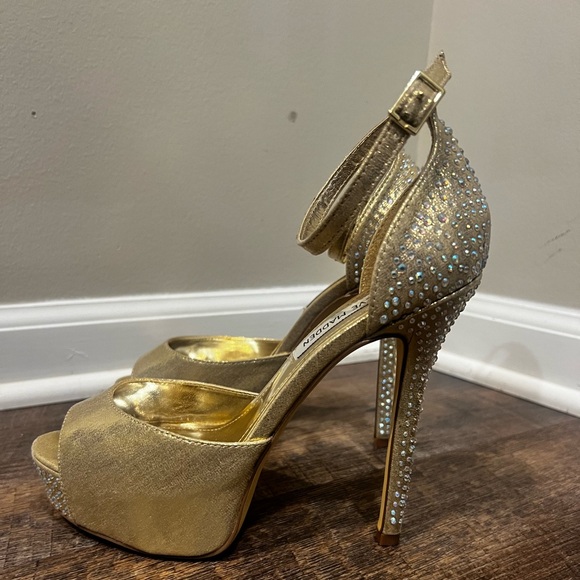 Steve Madden gold rhinestone heel - Picture 1 of 6